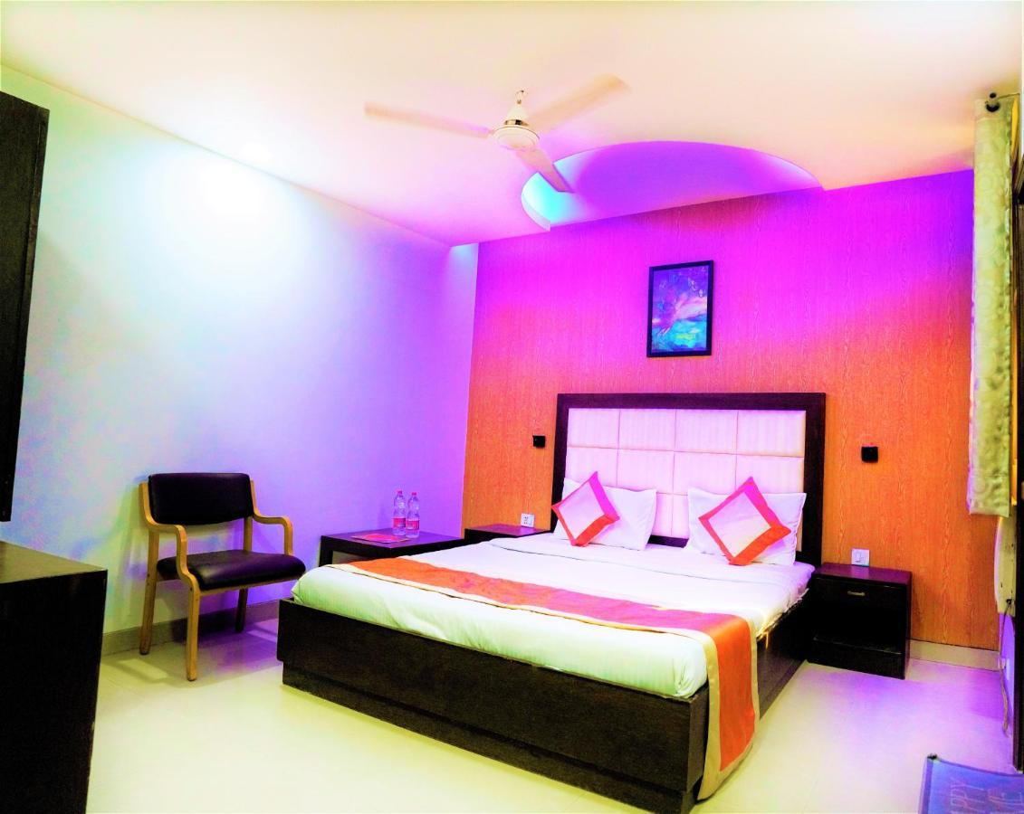 The Rts Plaza 3* New Delhi