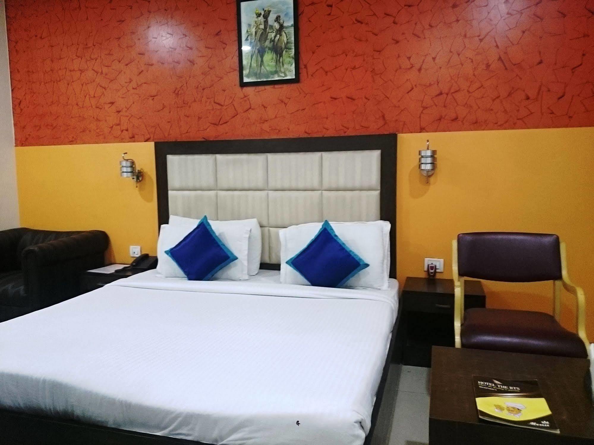The Rts Plaza Hotel New Delhi