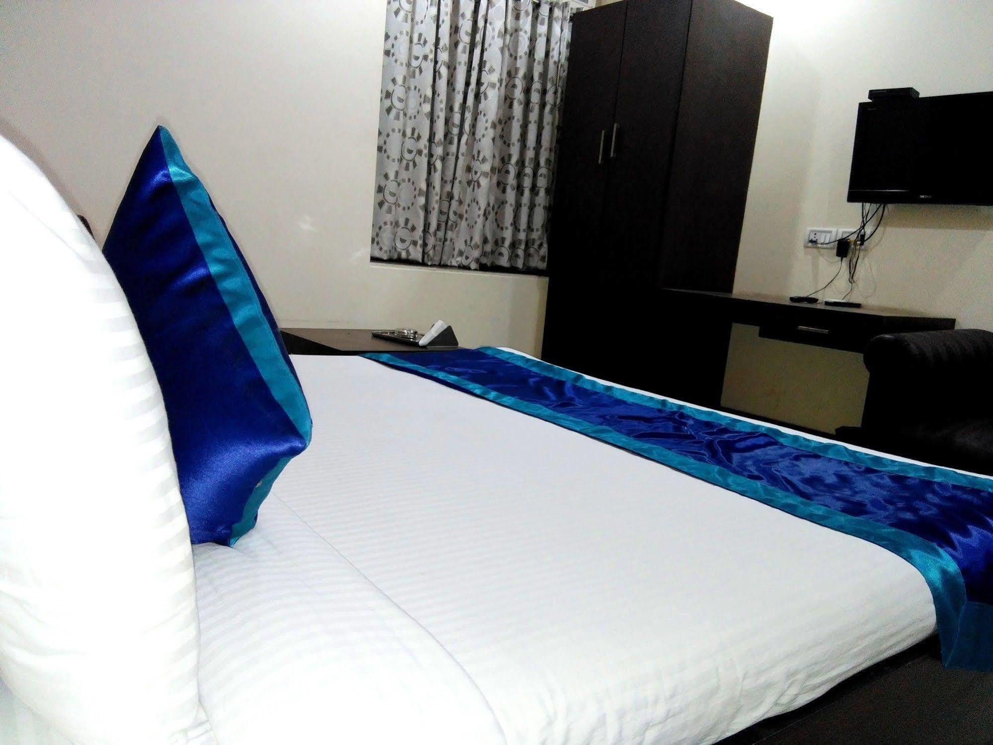 The Rts Plaza 3* New Delhi
