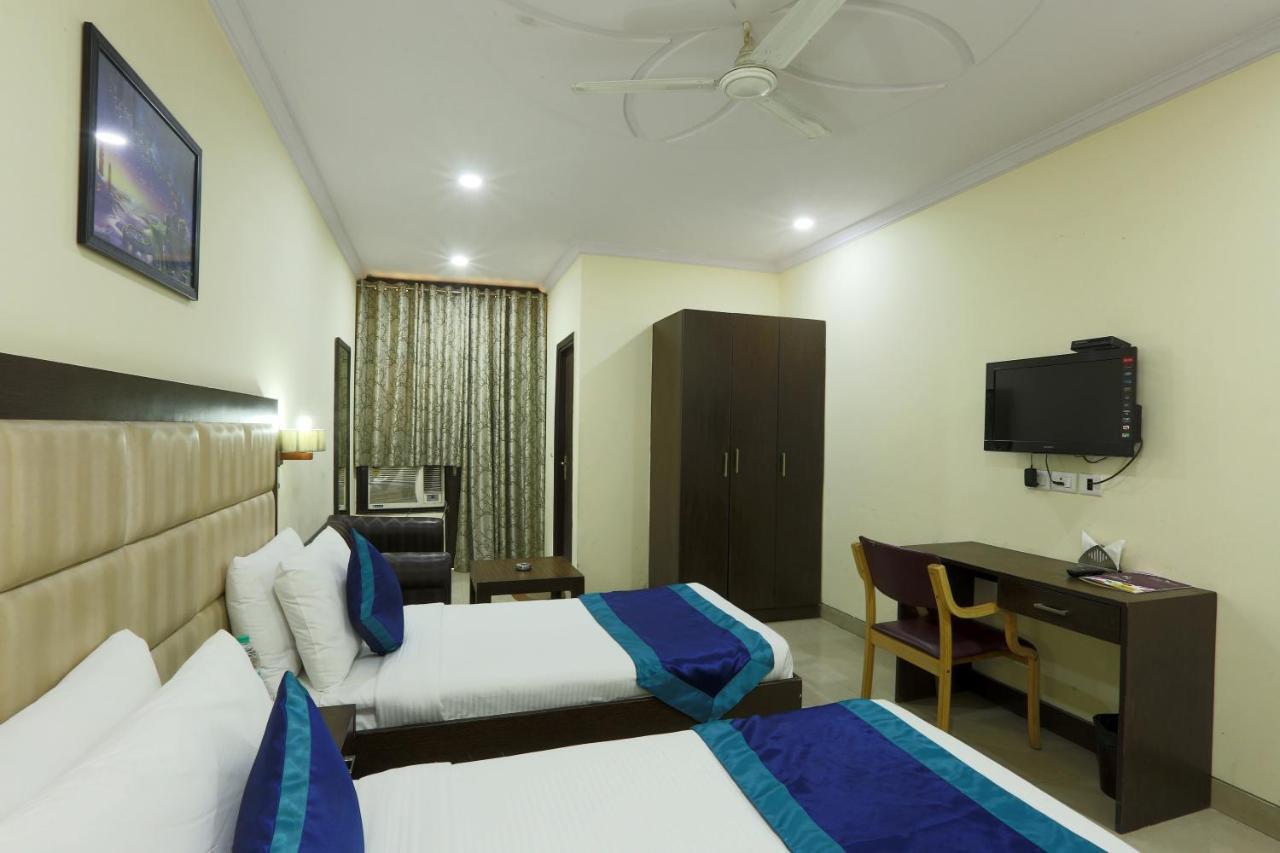 The Rts Plaza 3* New Delhi